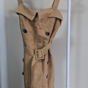 Chic Dress with Side Slit